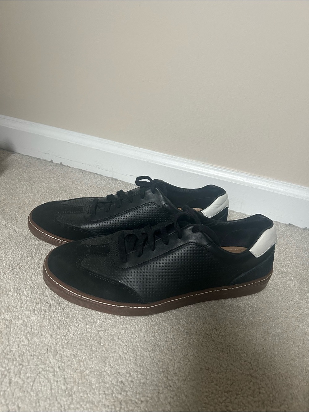 Johnston & Murphy Black Sneakers with White Heel Panel
